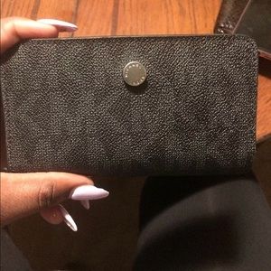 Authentic Michael kors wristlet